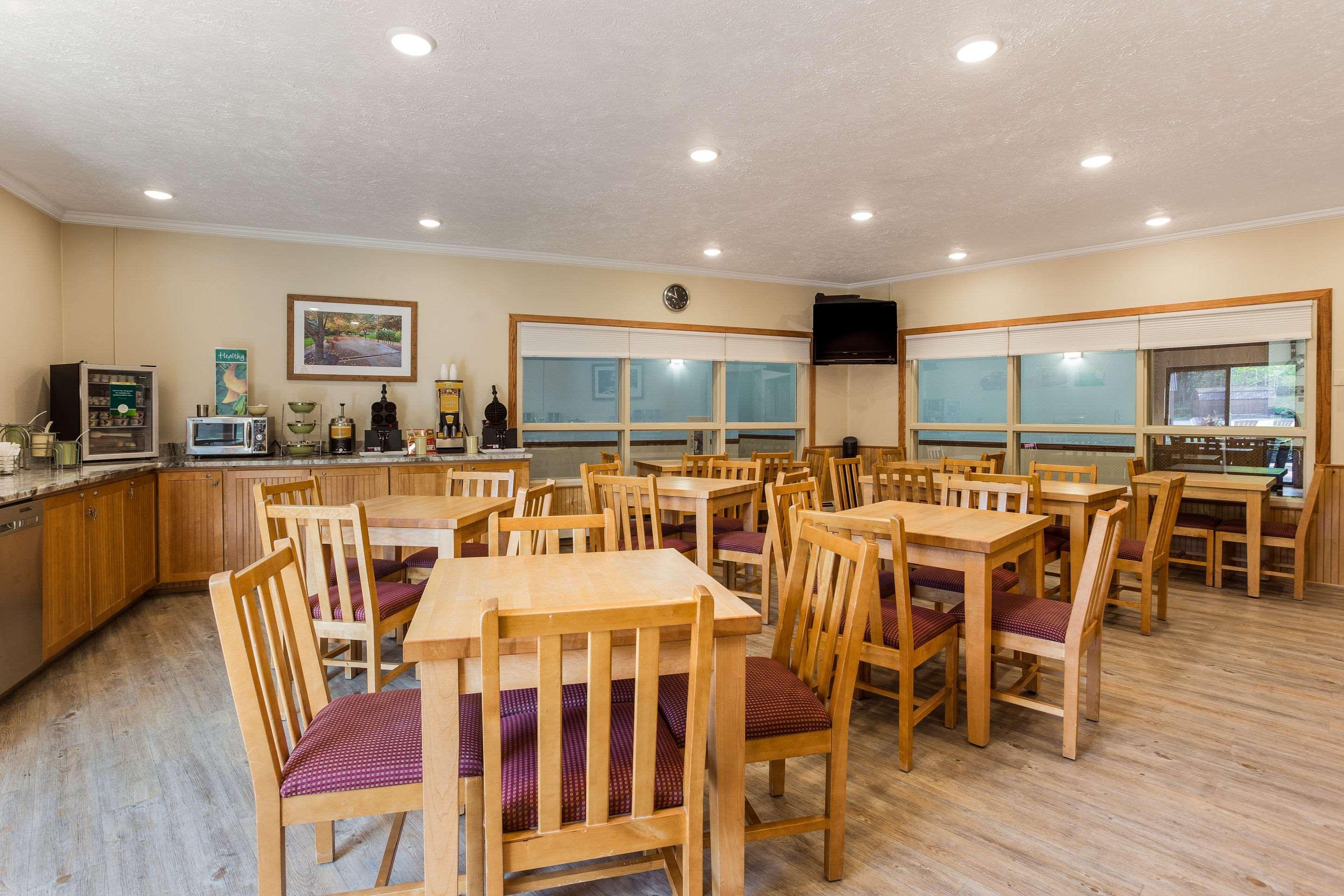 Quality Inn Petoskey-Harbor Springs Exterior foto