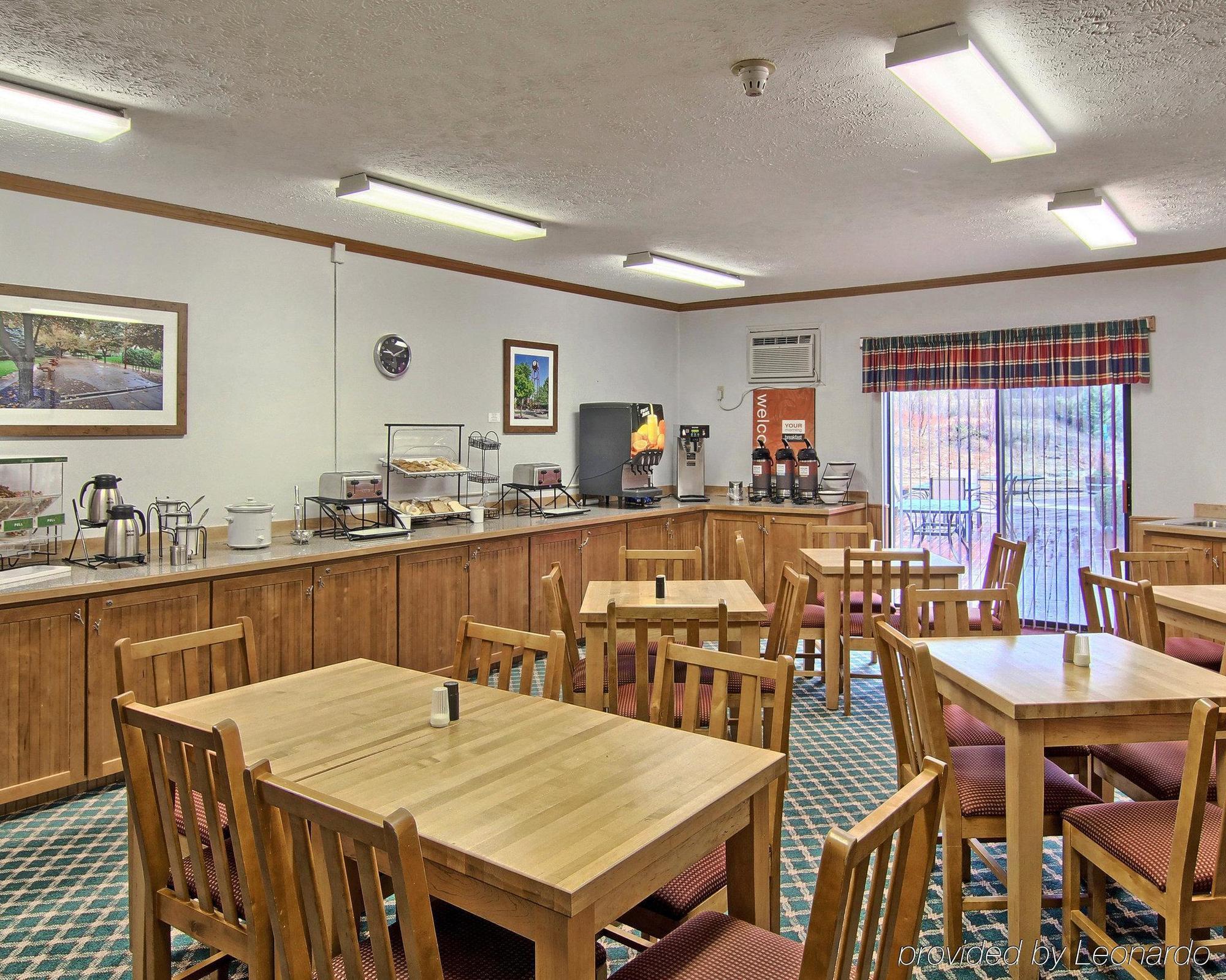 Quality Inn Petoskey-Harbor Springs Exterior foto